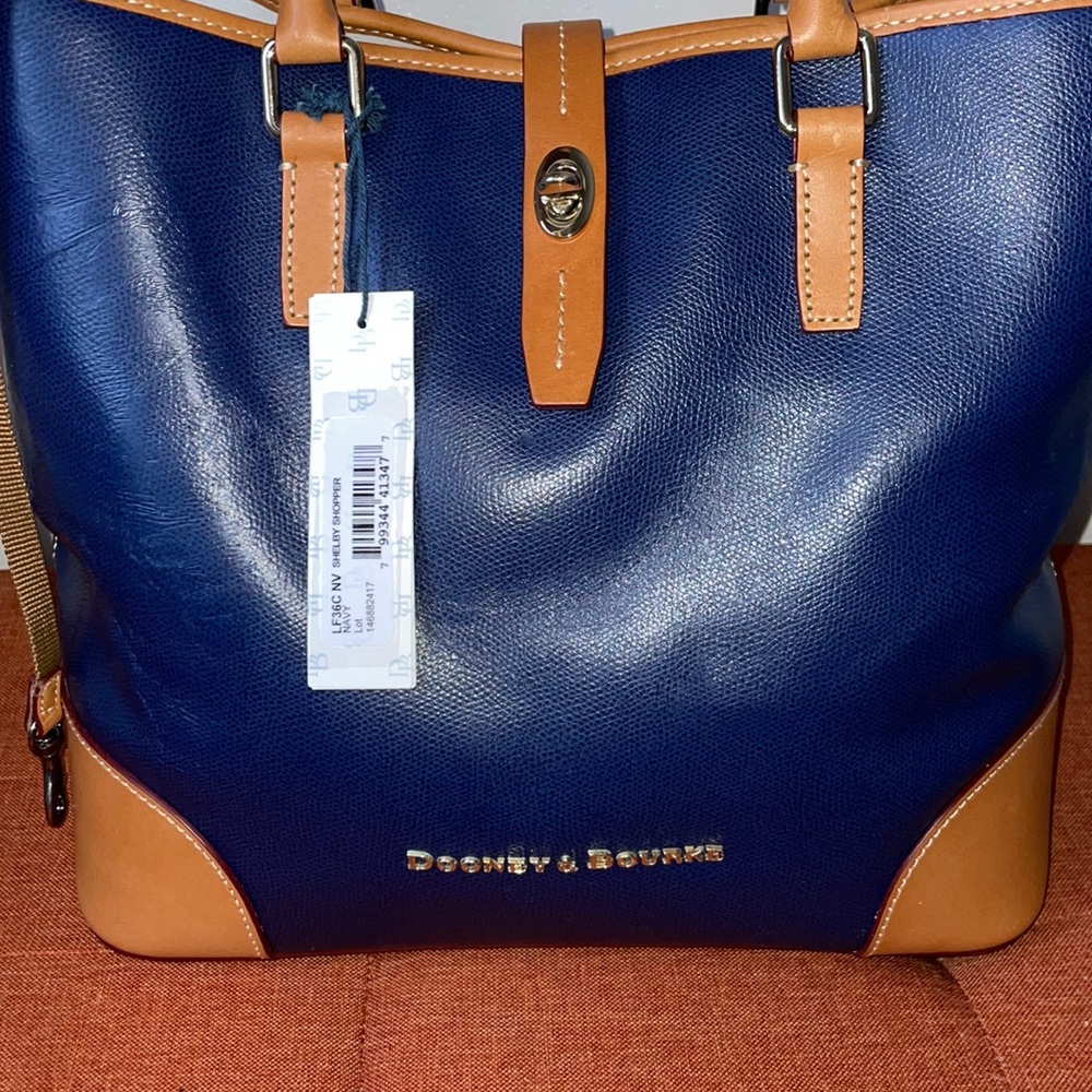Dooney and Bourke Shelby Shopper